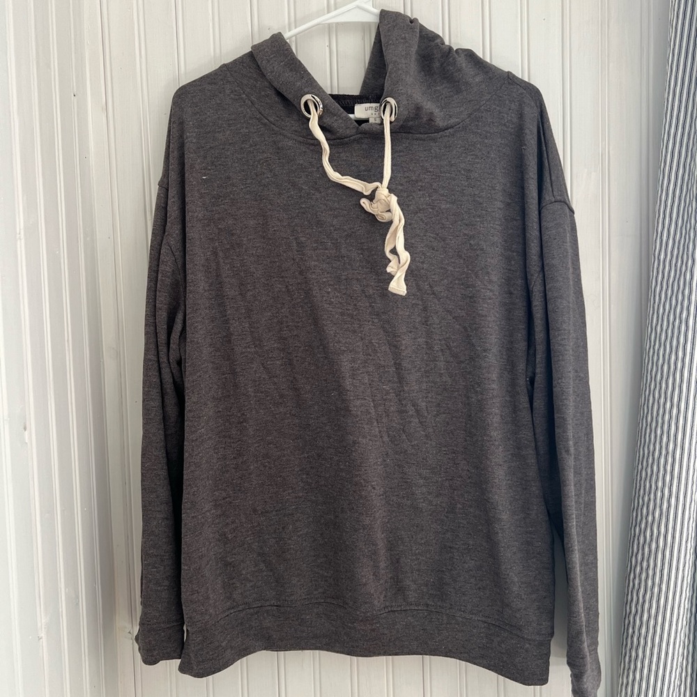 Umgee Lightweight Hoodie